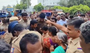 திருப்பூர் ஊத்துக்குளி ரோடு, குளத்துப்பாளையம் பஸ் நிறுத்தத்தில் பொதுமக்கள் சாலை மறியல்!