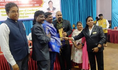 சுவாமி விவேகானந்தா சிலம்பக்கூடம் அறக்கட்டளையின் சார்பில் சாந்தோம் மான்போர்ட் உள்விளையாட்டு அரங்கத்தில் முதலாவது தேசிய அளவிலான சாம்பியன்ஷிப் போட்டிகள் மற்றும் பரிசளிப்பு விழா நடைபெற்றது.